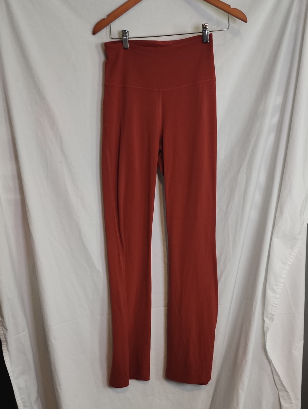 Lululemon  Size 6 Rust Flare Leg Pants